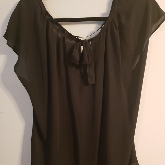 Blouse - Picture 2 of 3